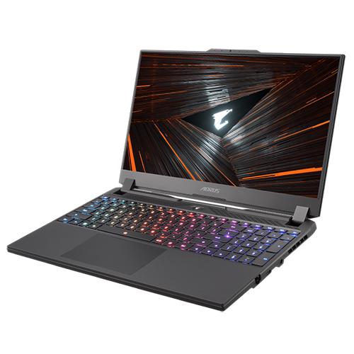 10196_gigabyte_aorus_15_xe4_3